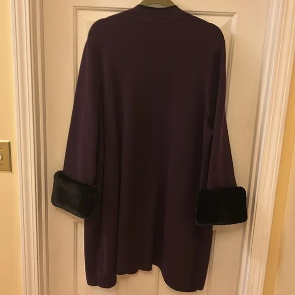 Knit blazer w pockets and fur cuffs - Picture 4 of 4